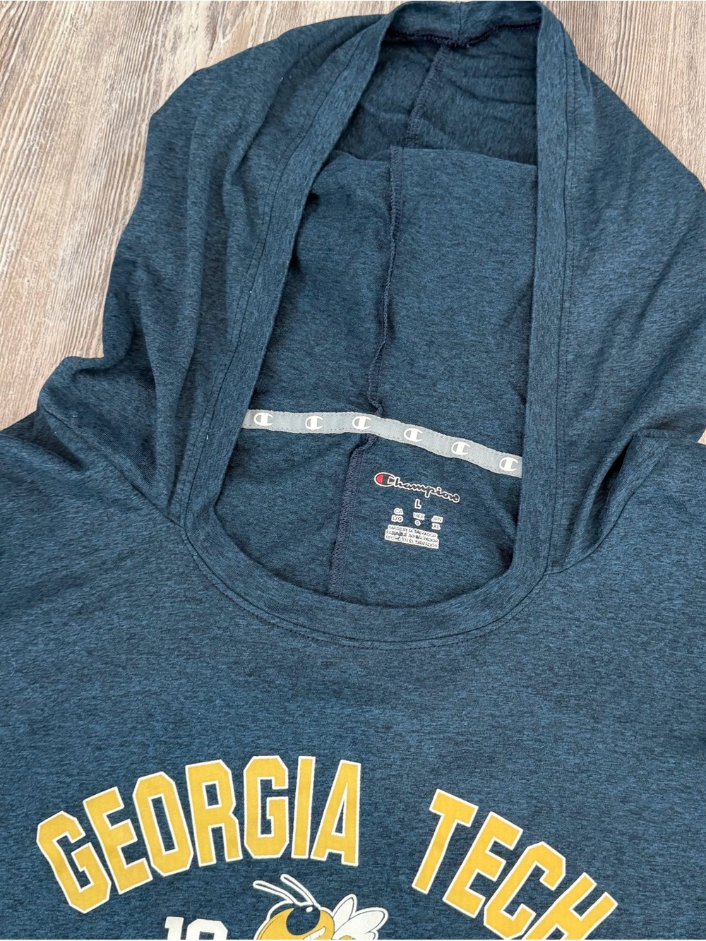 Champion Women’s Georgia Tech Yellow Jackets Blue Lightweight Hoodie size Large - Picture 5 of 5